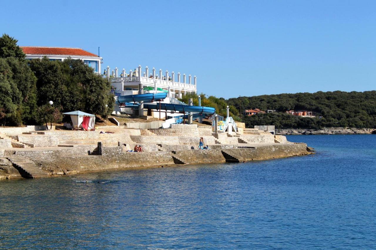Apartments With A Parking Space Pula - 6985 Экстерьер фото