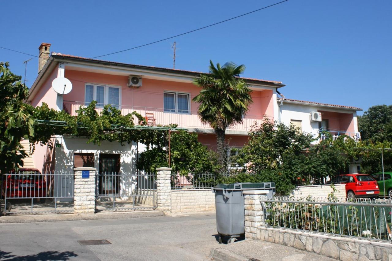 Apartments With A Parking Space Pula - 6985 Экстерьер фото